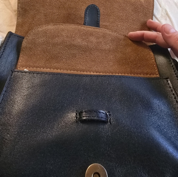 Patricia Nash Ilina Carribean Blue Embossed Blue Leather Crossbody Bag NWT - Picture 9 of 10